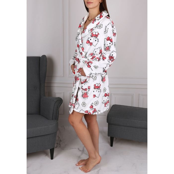 peignoir hello kitty