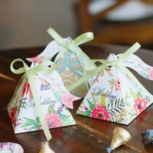 Lot De 100 Boîtes à Dragées Motif Papillon - Mariage, Baptême, Naissance - Beige/Rose/Violet