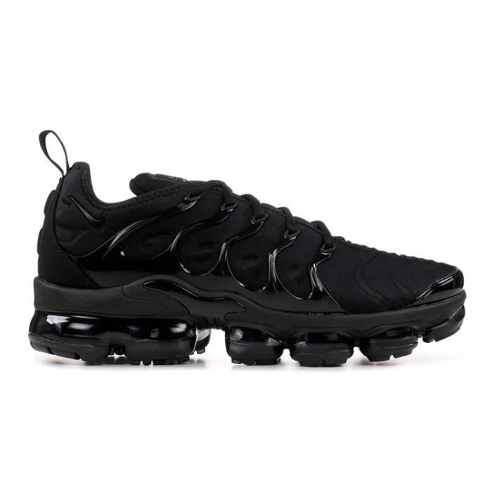 vapormax triple noir