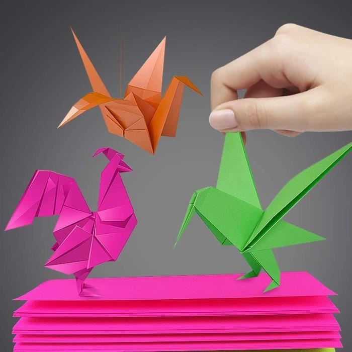 Papier de couleur Papier de couleur 100 feuilles de couleur 15 * 15 Pack  Assortiment de papier origami fait à la main Papier cartonné pastel pour