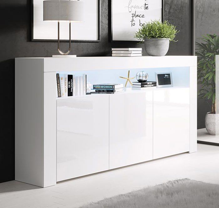 Buffet - DESIGN AMEUBLEMENT - Aker - 3 portes soft-close - Éclairage LED intégré - Blanc Brillant 155x92x37 cm Buffet - DESIGN AMEUBLEMENT - Aker - 3 portes soft-close - Éclairage LED intégré - Blanc Brillant 155x92x37 cm