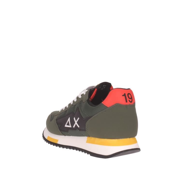 basket vert militaire