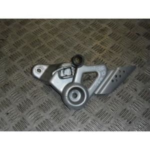 88 PLATINE AVANT DROITE HONDA 1000 CBR SC21 87