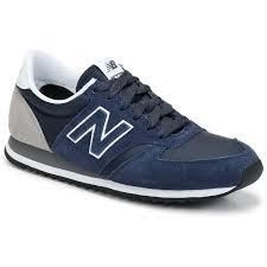 new balance 2015 Cinosural International School