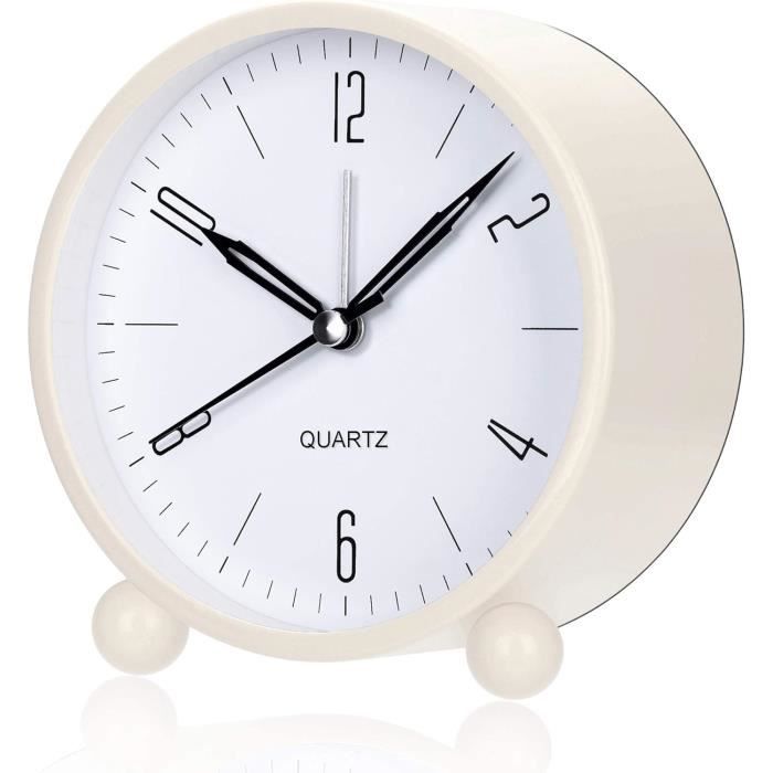 Justup Réveil Analogique 4 Pouces Silencieux - Petit Réveil Rétro Sans Tic-Tac, Veilleuse, Piles, Pour Chambre, Cuisine, Bureau (Blanc)