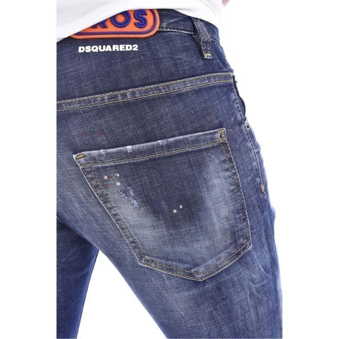 Nous vous recommandons de consulter le guide des tailles specifique Jeans Dsquared disponible sur la fiche produit Homme