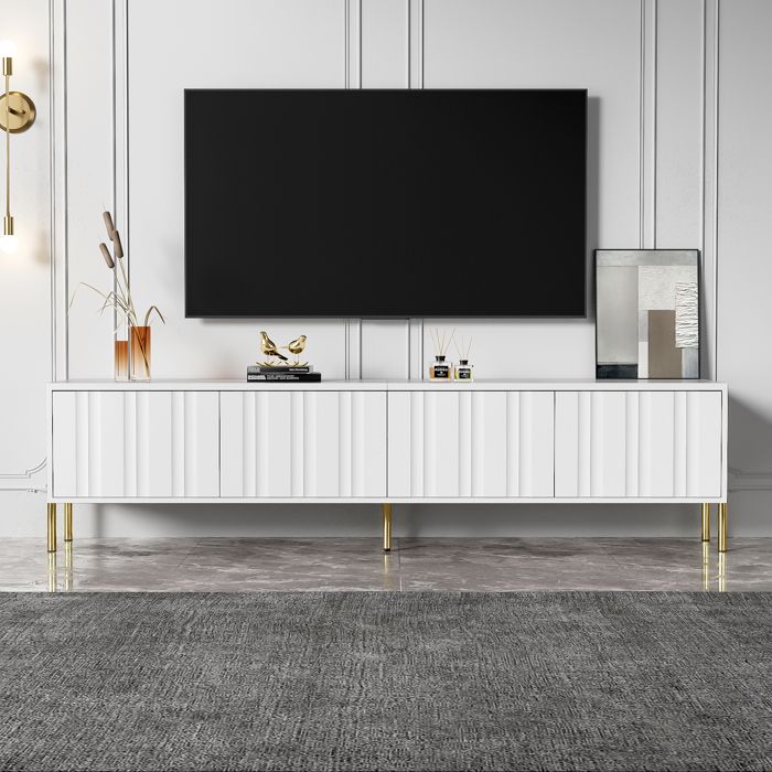 Meuble TV blanc 190x38x48 cm — 4 portes rainurées 8 étagères pieds dorés 15 cm capacité 60 kg