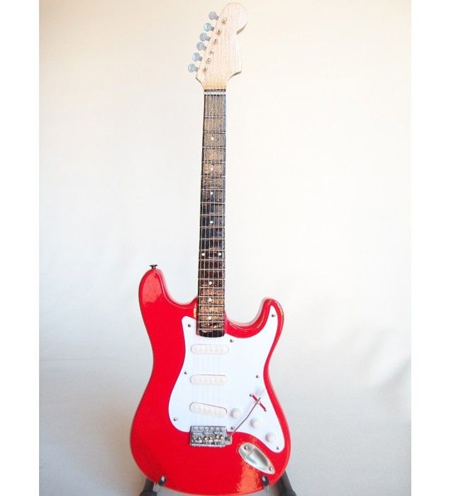 Réplique de guitare basse miniature rouge avec support et étui Modèle d