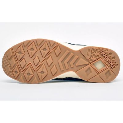 Reebok X Betty Autier Aztrek 3Am Baskets Lacets Femmes Noir
