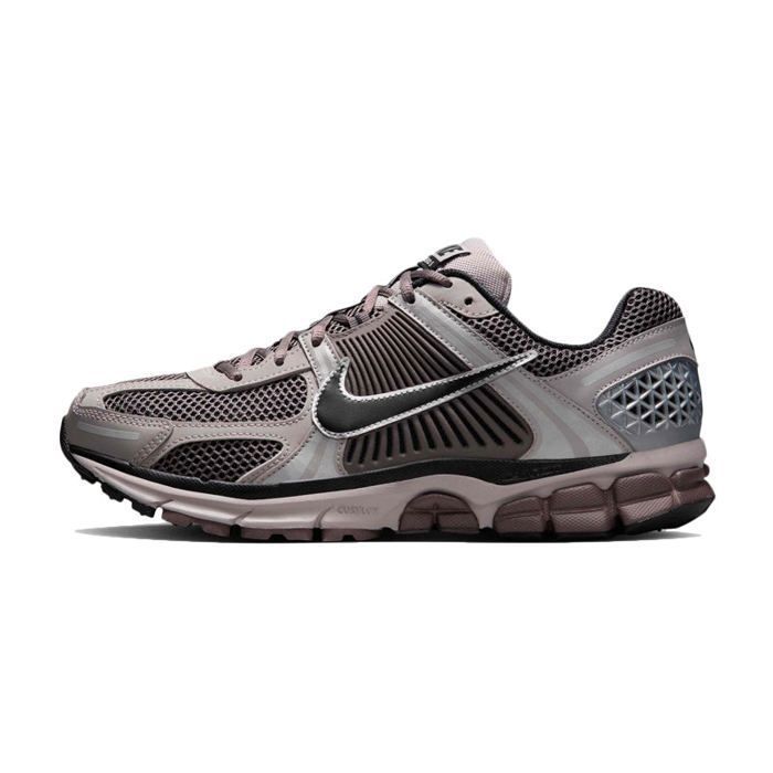 Nike Basket Homme Nike ZOOM VOMERO 5