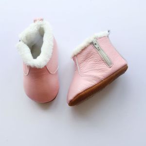 CHAUSSON - PANTOUFLE Chaussons Cuir Souple Chaussures premiers pas Bébé Mixte Doublee Polaire - Rose