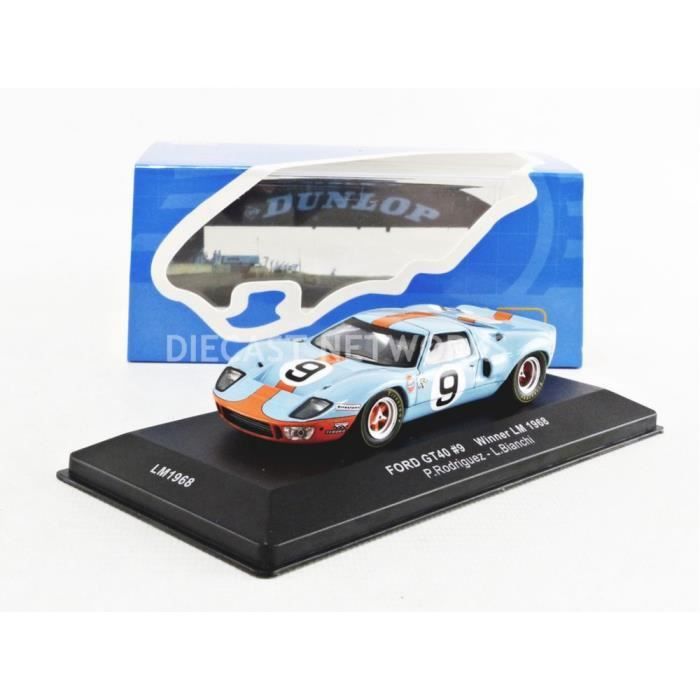 Voiture miniature de collection - FORD - GT40 - IXO 1/43 - Gulf bleu/orange - Vainqueur Le Mans 1968