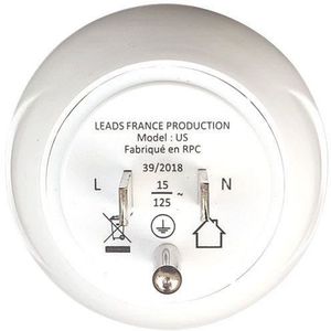 Universal US /À EU Plug USA /À Europe 220 V Voyage Mur Blanc AC Chargeur Prise de Sortie Adaptateur Convertisseur 2 Socle Rond