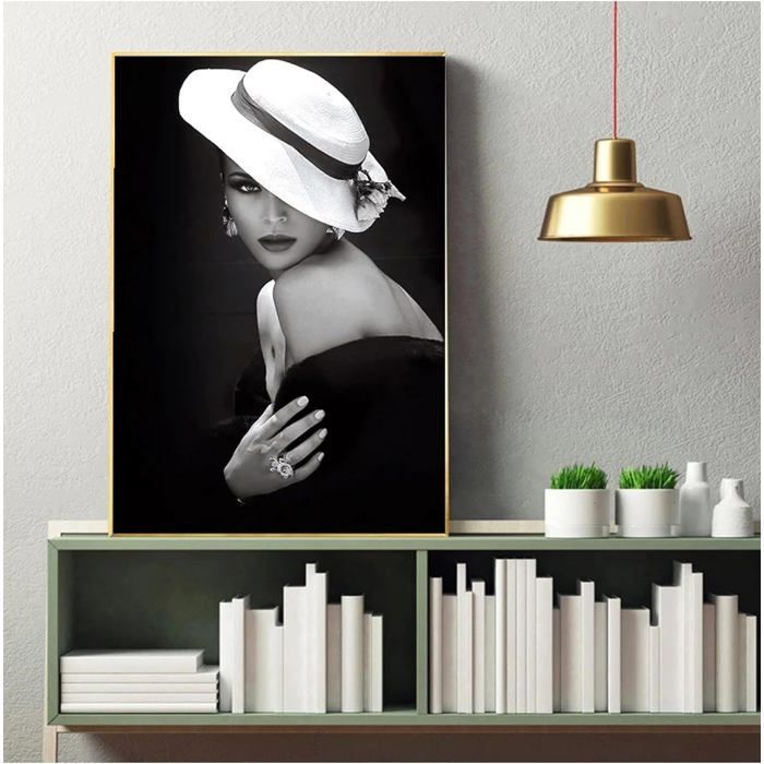 Poster Mural Minimalisme 70x100cm - Femme Au Chapeau - Décoration Moderne ARTTOR
