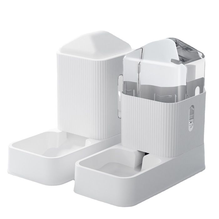 Meilleurs prix pour Distributeur de Croquettes pour Chat Automatique 3.5L,Tapis en silicone antidérapant,Piles et USB,1-4 Repas par jour