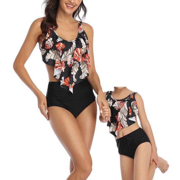 Maillot de bain femme et fille sale