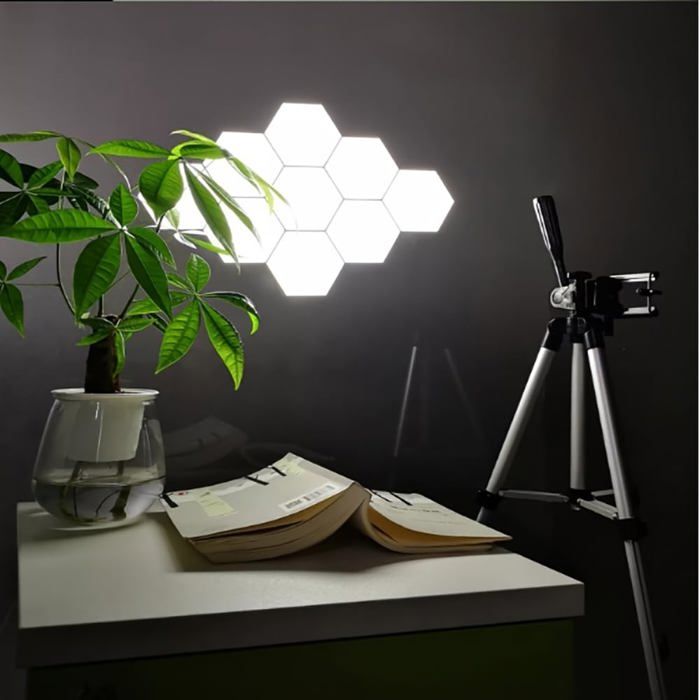 Lampe Murale Hexagonale Tactile(10 Pièces) - 3 Blancs Dimmable - Détecteur Mouvement & Télécommande