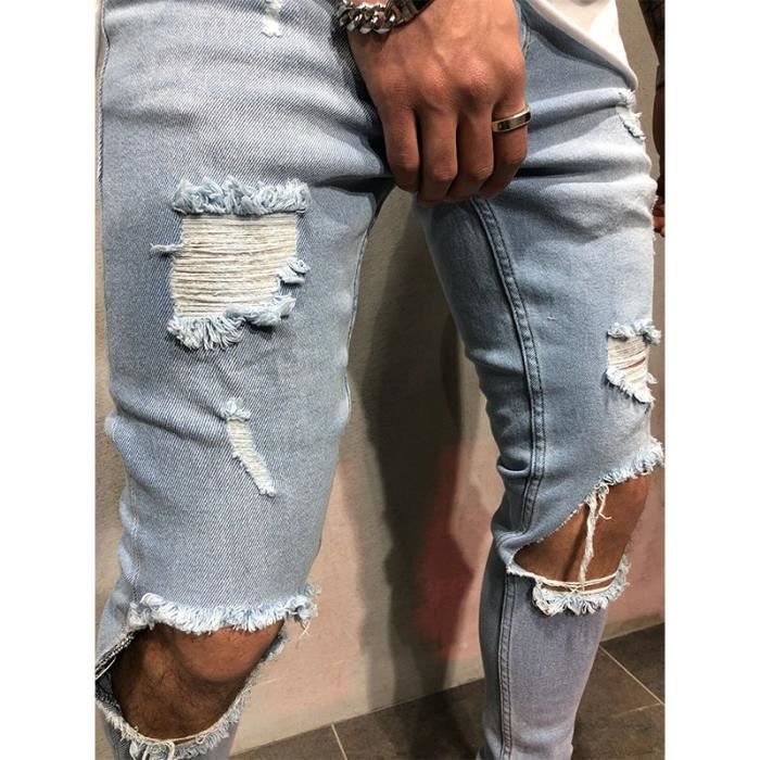 Jean troué deals genoux homme