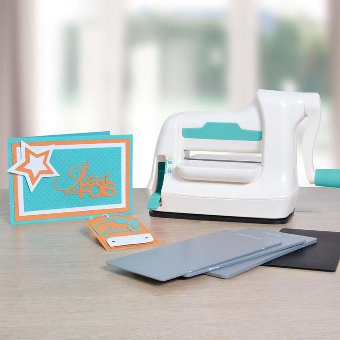 Briartw Mini Machine De Découpe Et Gaufrage Manuelle Beige - Avec 2 Paires De Tampons Pour Scrapbooking Et Loisirs Créatifs