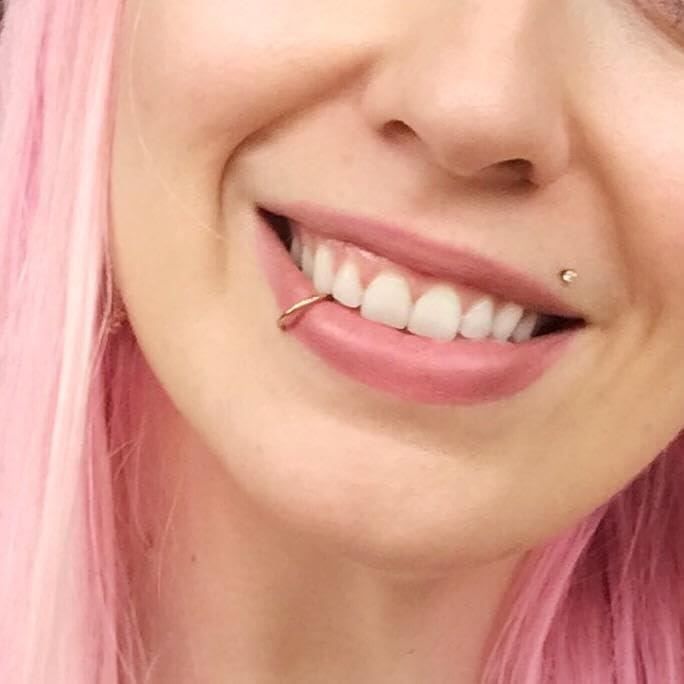 Longita Set Di 3 Piercing Per Orecchio In Acciaio Inox 316L – Orecchini Per Trago E Conch, Oro E Argento, Ipoallergenici, Regalo Con Sacchetto In Velluto