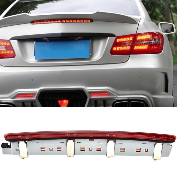 Troisième feu stop arrière LED pour Mercedes Benz Classe W203 01-07 2038201456