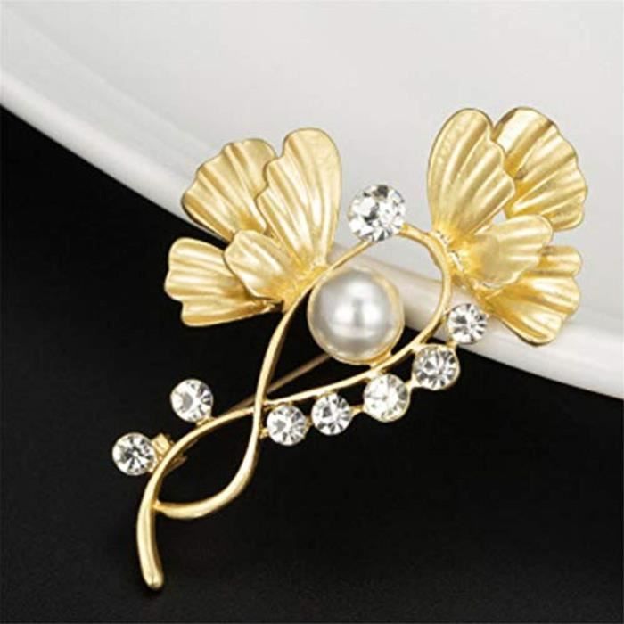 Pince Cravate Dorée Carrée Avec Strass - Japon - Très Bon état - Dimensions 5,3 Cm