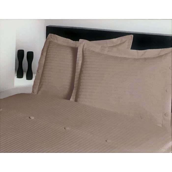 Housse De Couette Fermee Avec Bouton 240x260 Taupe Cdiscount
