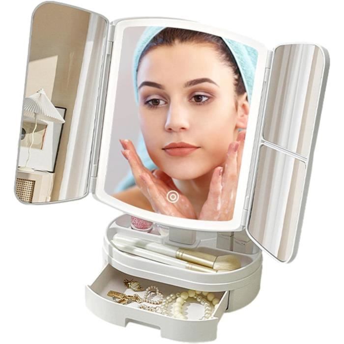 Miroir de maquillage éclairé à trois volets avec lumières LED et  grossissement 1X-2X-3X - Cdiscount Maison