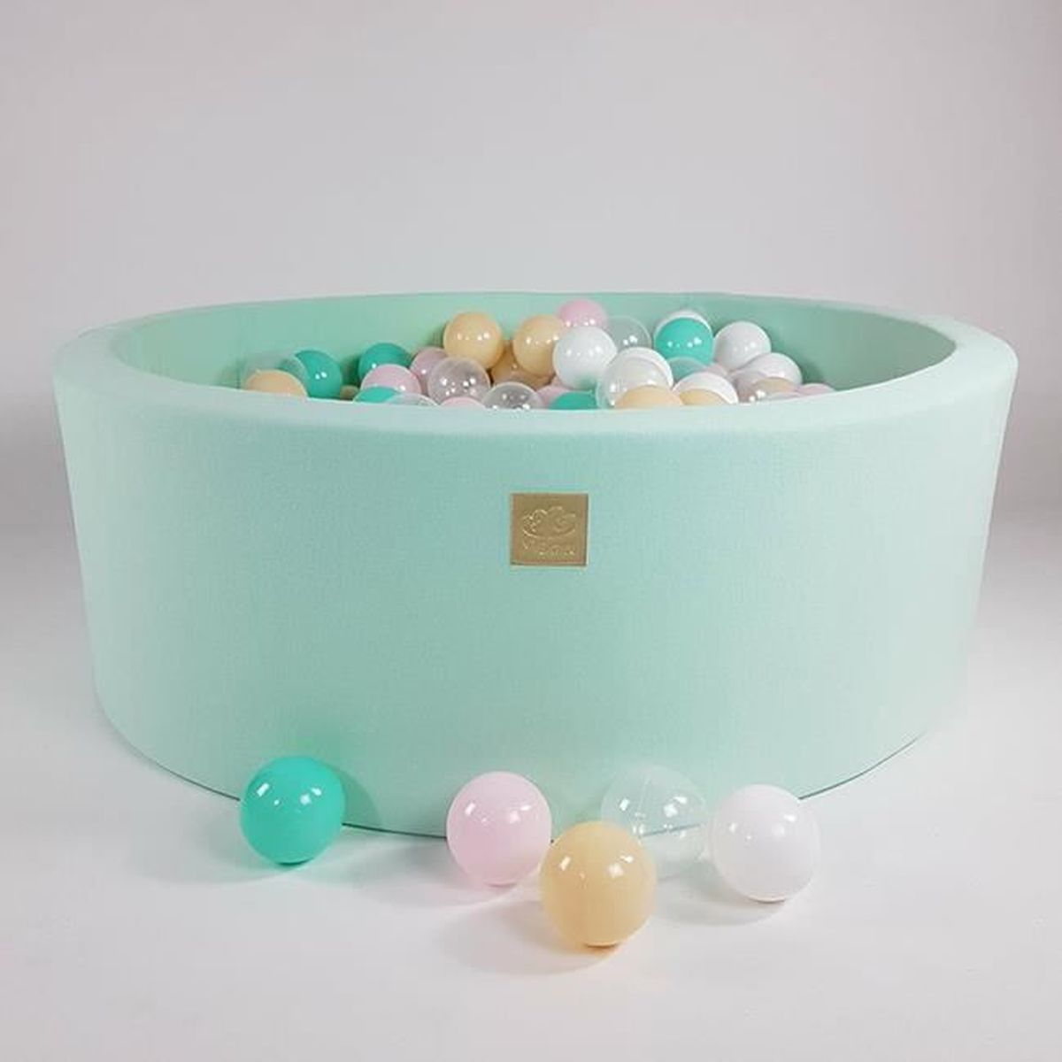 Piscine A Balles 40cm 300 Balles Pour Enfants Bebe Parc Rond Fosse Menthe De Boule Cdiscount Jeux Jouets