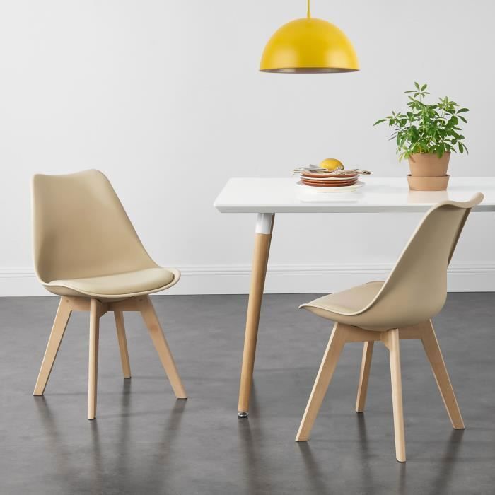 Lot de 2 chaises de salle à manger Fläten similicuir beige Lot de 2 chaises de salle à manger Fläten similicuir beige
