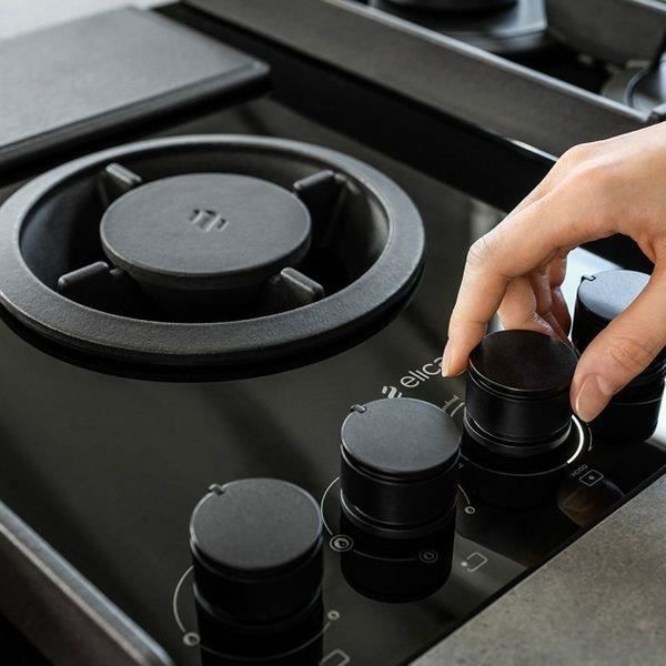 Comment choisir la plaque de cuisson avec hotte intégrée?