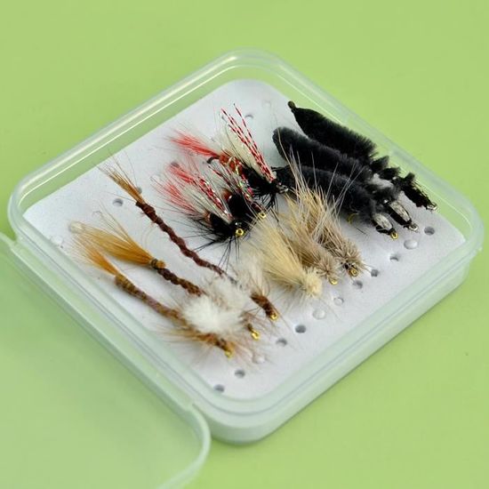 Lot de 16 mouches réalistes pour pêche à la mouche - Assortiment d'insectes terrestres (larves III
