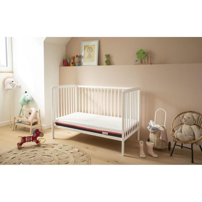Matelas Bebe Universel Made In France 60x1 Soutien Ferme Anti Bacterien Anti Acarien Cdiscount Maison