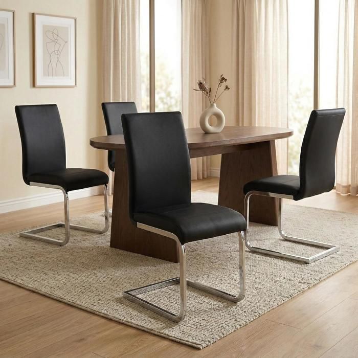 Lot de 4 chaises de salle à manger LETICIA piètement chromé et revêtement synthétique noir Lot de 4 chaises de salle à manger LETICIA piètement chromé et revêtement synthétique noir