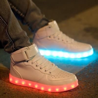 Basket lumineuse top femme nike