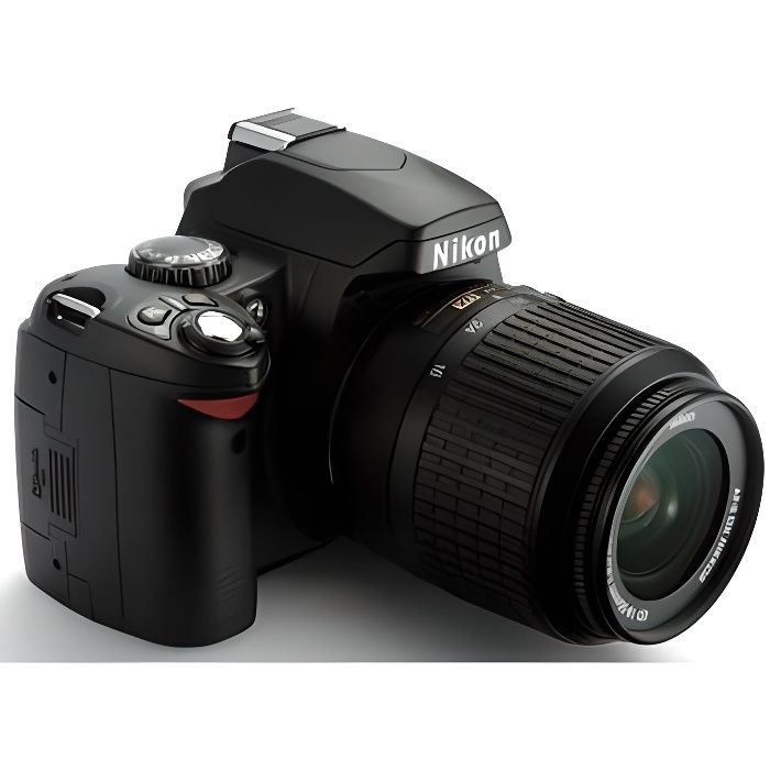 NIKON D40 Noir + AF-S DX 18-55 mm