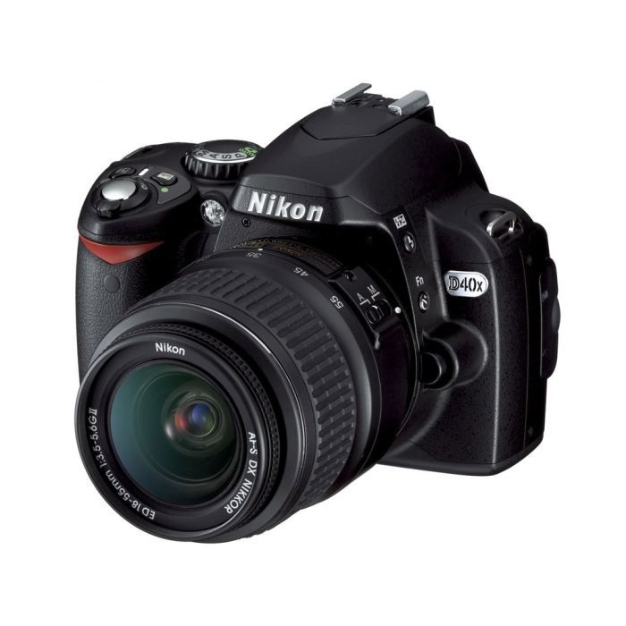 Nikon D40X Noir + AF-S DX 18-55 mm