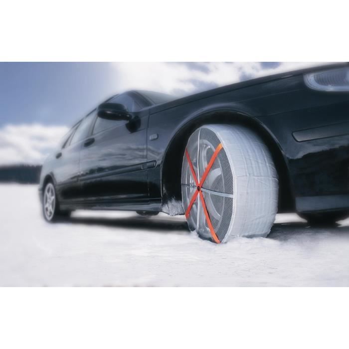 ISSE - Taille 74 - Paire de chaussettes neige pneus 15 à 22 pas