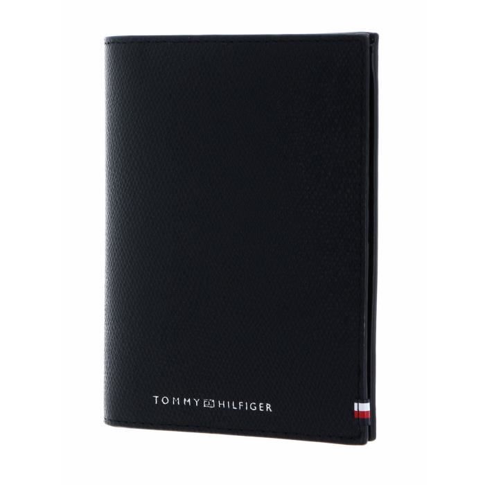 Tommy hilfiger shop passport holder