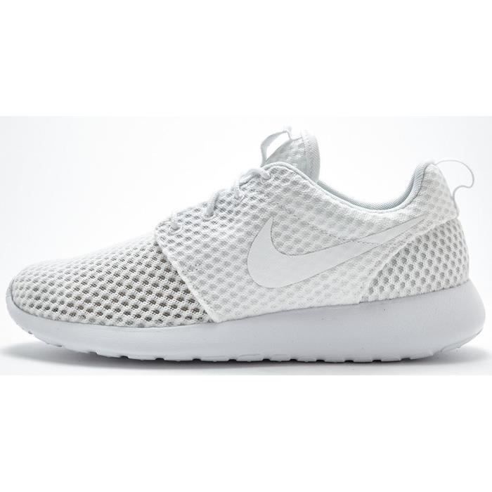 roshe run grise et blanche