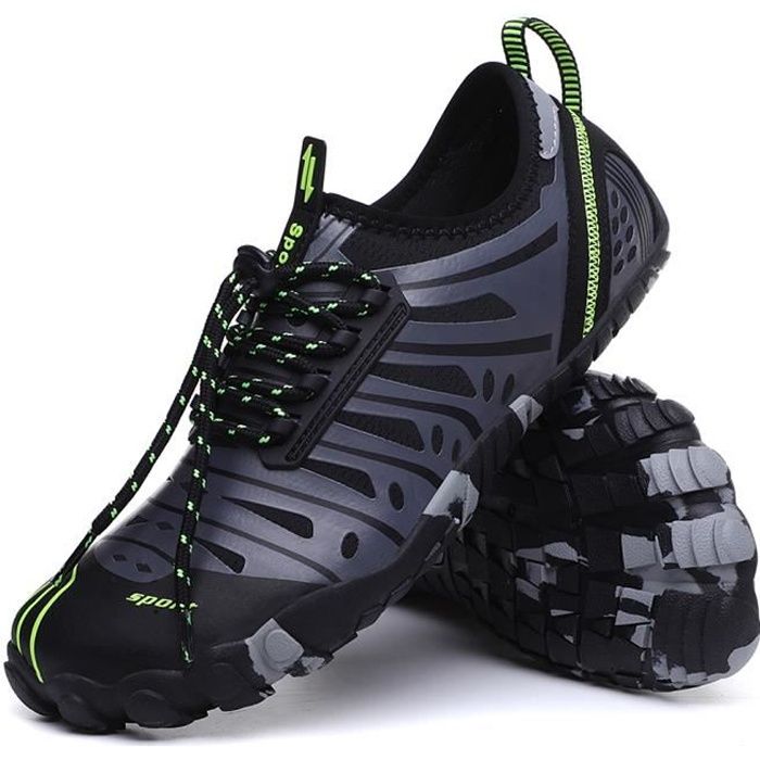 chaussures aquatiques