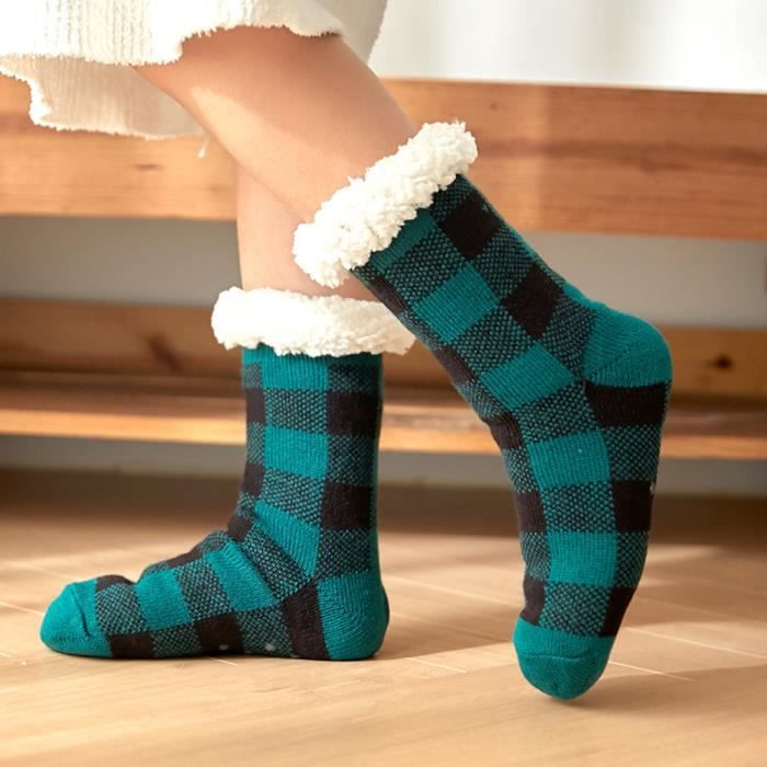Chaussette Pantoufle Femme Maison Chaussettes Epaisses Molleton Doublees Chaussettes Dames Slipper Antiderapante Chaudes Hiver Vert Vert Cdiscount Pret a Porter