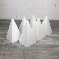 Lot de 6 Pyramides 4 faces de 20 cm de haut, polystyrène pro haute densité, 25 kg/ m3 - Unique