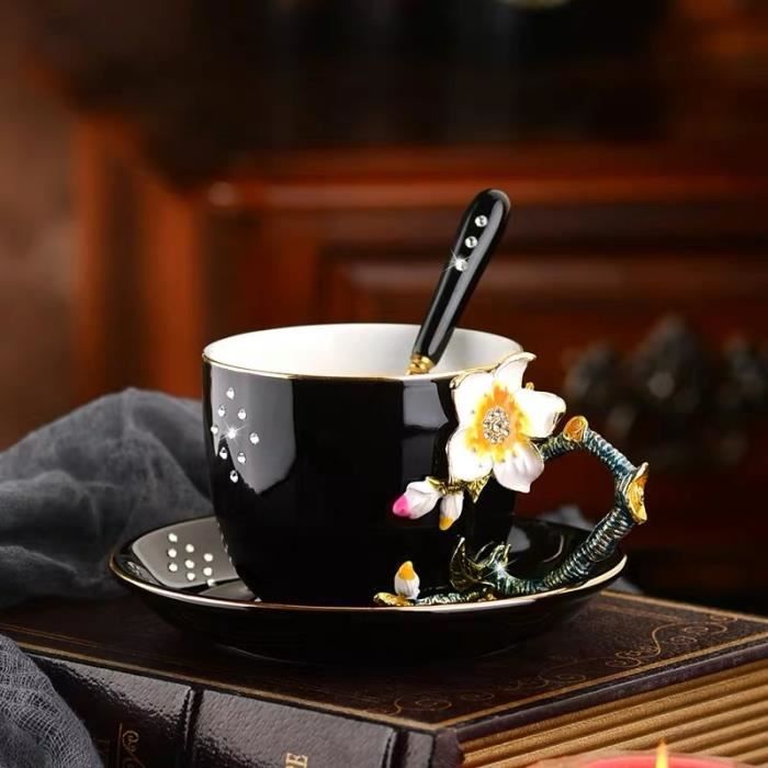 Ensemble tasse à café en bois avec dessous de verre et cuillère à thé -  Chine Tasse à café et tasse à café en bois prix