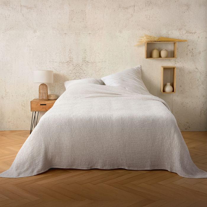Plaid ou couvre lit 100% coton nid d’abeille Blanc 125x150 cm Plaid ou couvre lit 100% coton nid d’abeille Blanc 125x150 cm