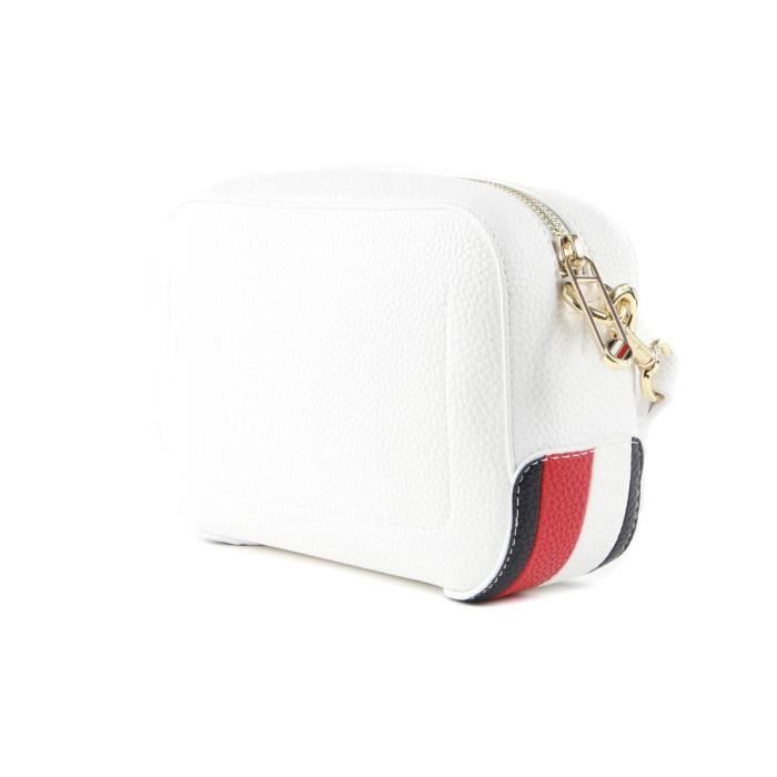 Tommy hilfiger best sale th essence crossover
