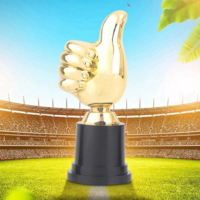 Ensemble de 48 Trophées et Médailles, 24 Pcs