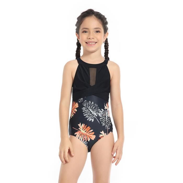 Maillot de bain 13 ans fille sale