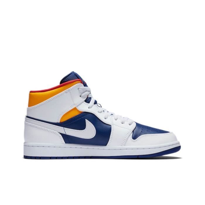Jordan 1 bleu hotsell jaune
