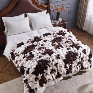 Poncho Plaid Polaire Doux Motif Vache - 116x134 Cm - 100% Polyester - Idéal Pour Le Confort à La Maison